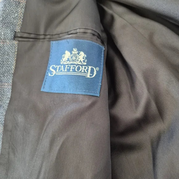 Stafford Blue Checkered Blazer - Picture 6 of 7